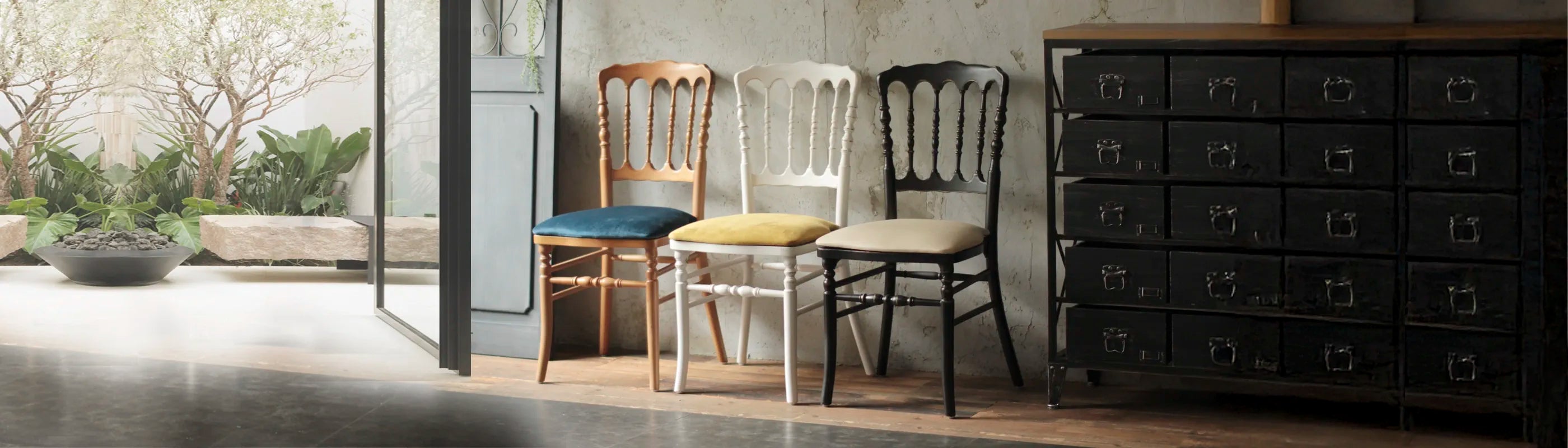 美容院・サロンで人気のナポレオンチェア｜サロンチェア｜待合椅子