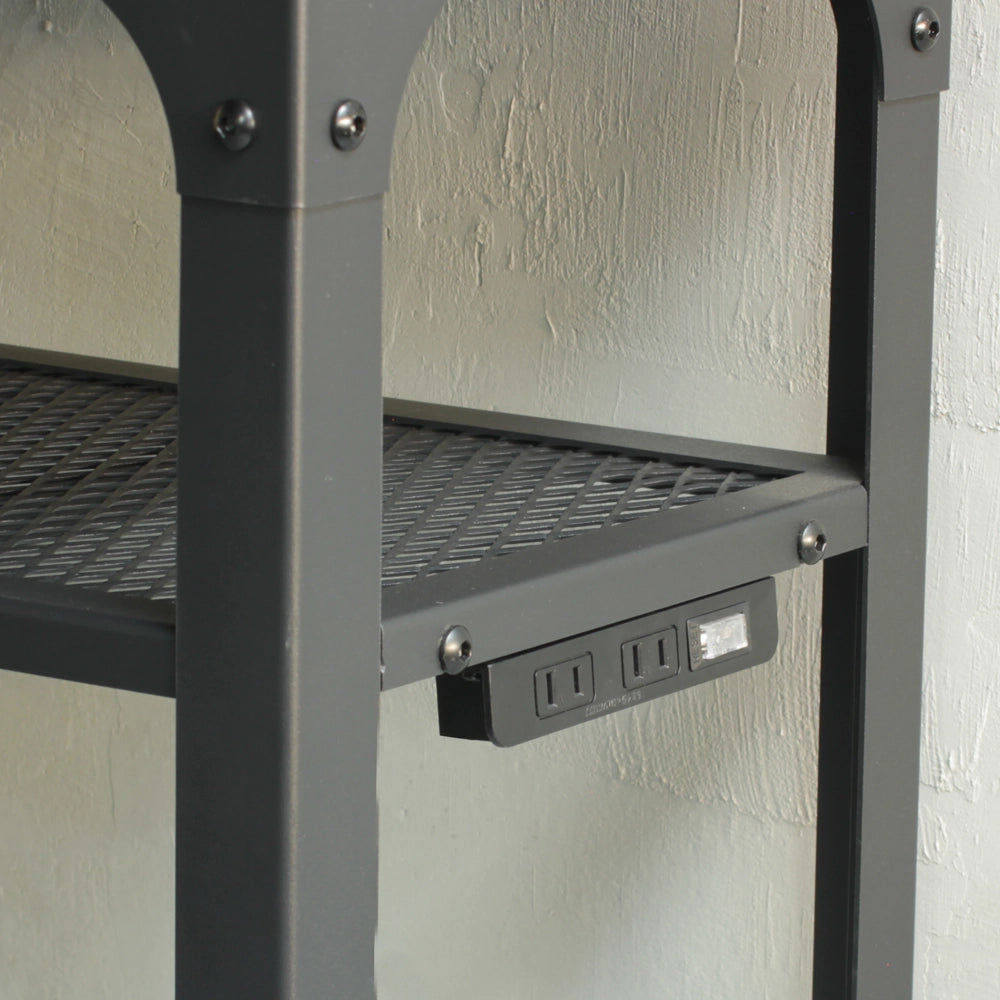 別売りのコンセントプラグの取付説明画像