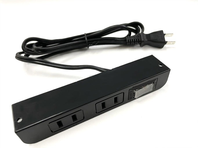 ホワイト色薄型簡易取り付け型コンセントプラグ