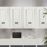 サロンにあるホワイト色モールディングありシャンプーキャビネット【上台】