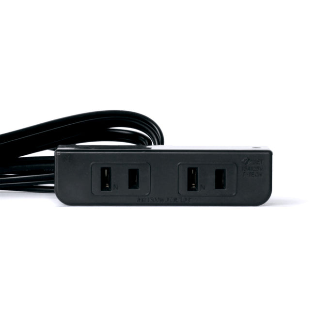 黒色コンセントプラグ