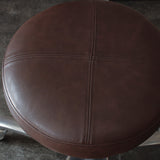 ダークブラウン色鋲なしのスツールの詳細