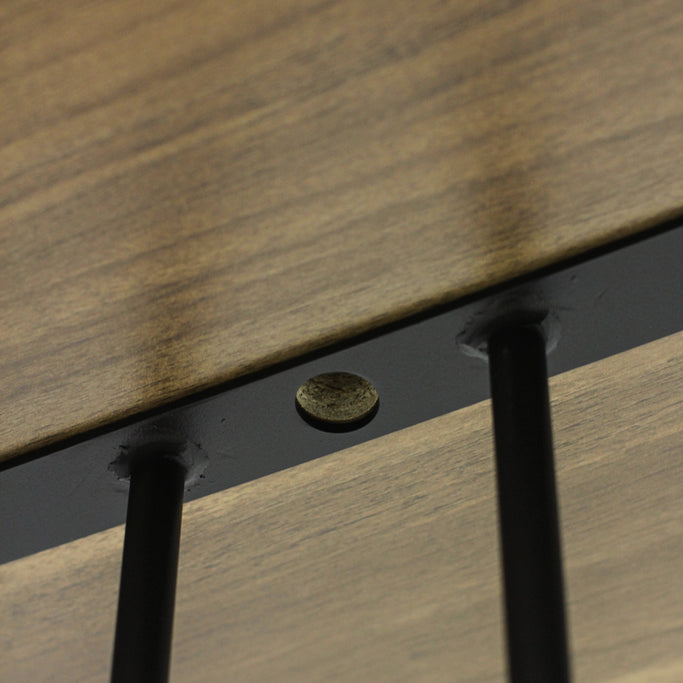 黒色のアイアンドレッサーの詳細【ハロルド】