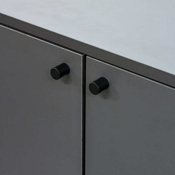 ダークグレー色ストック型キャビネット下台の詳細