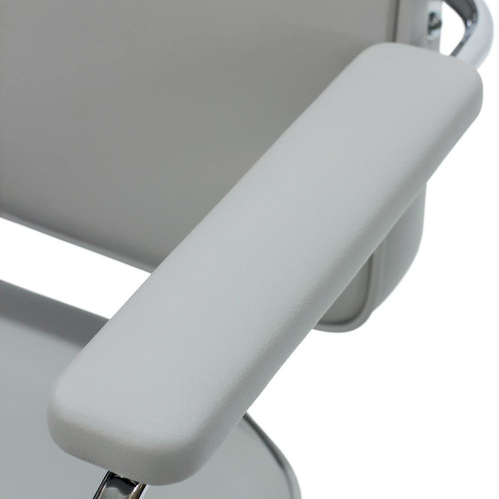 スタイリングチェア【ハーネスヌリア】ディテール写真