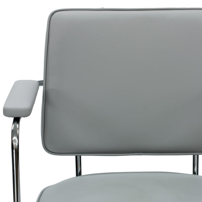 スタイリングチェア【ハーネスヌリア】ディテール写真