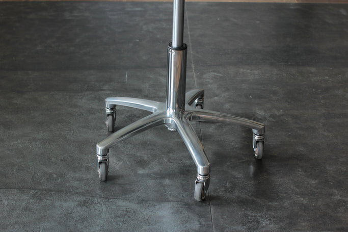 スツールの詳細