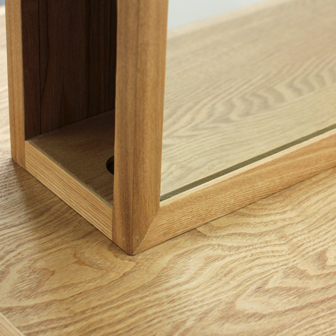 角脚ウッドドレッサー【アレシア】の詳細