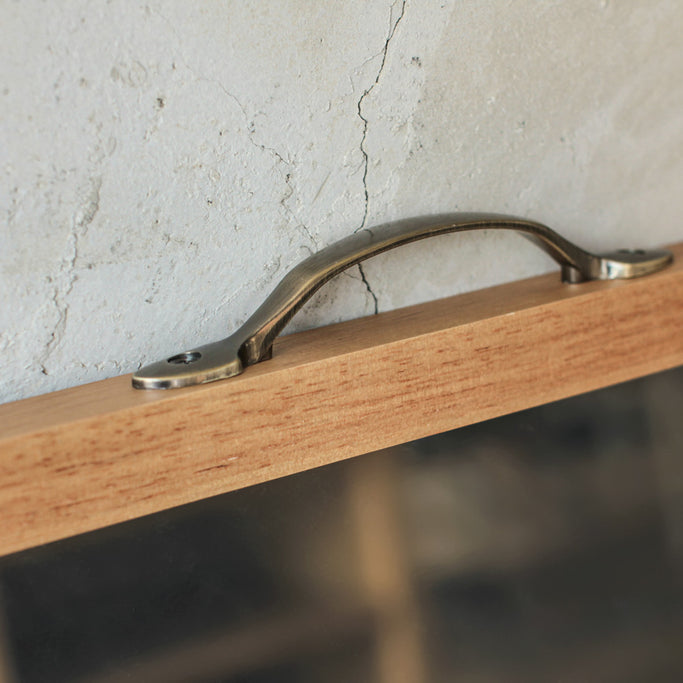 ナチュラルウッド色のウッドハンドミラーの詳細2