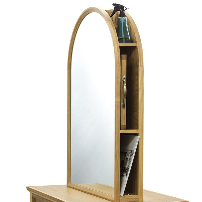 アンティークウッドドレッサー【ブリットメア】の詳細