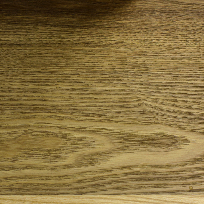 アンティークウッドドレッサー【ブリットメア】の詳細