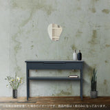 おしゃれなサロンになるウォールアートミラー【MRO18】とダークグレーコンソール