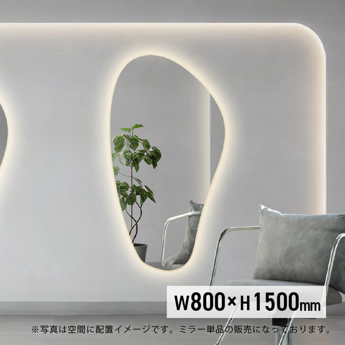 おしゃれなサロンにあるとウェーブミラー「ウォールミラー：MRO14」