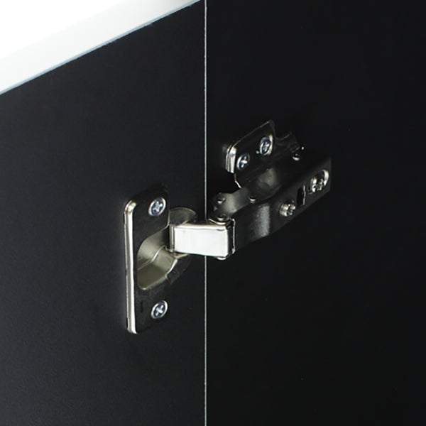 スライド蝶番で騒音・ショックを回避