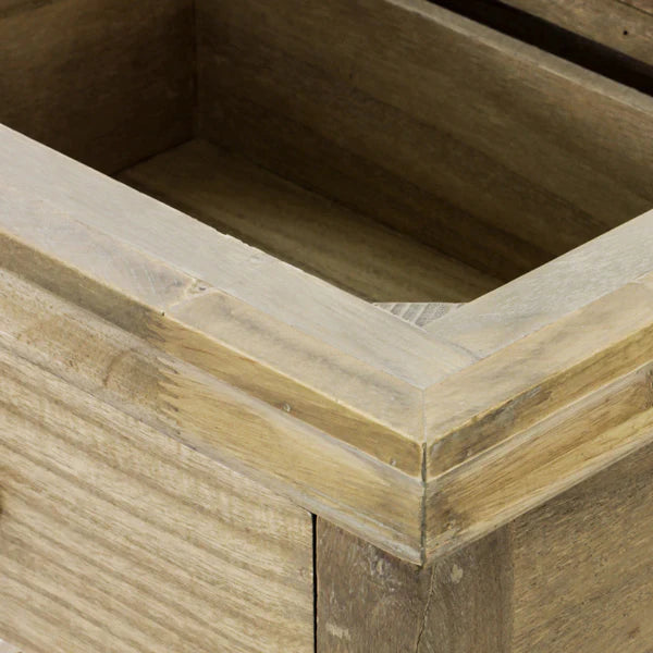 ウォールナット仕上げの木製トレイ