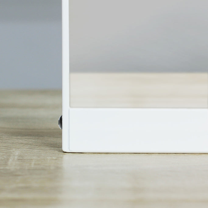 ベージュ色アイアンドレッサーの詳細写真【ローガン】