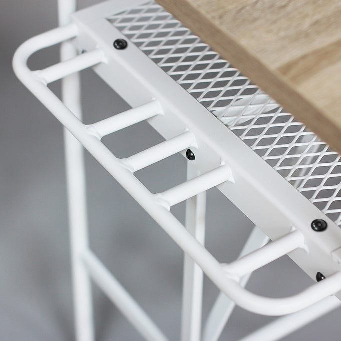 ベージュ色アイアンドレッサーの詳細写真【ローガン】