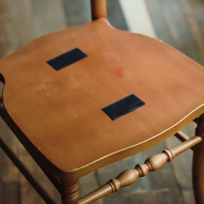 ブラウン色ナポレオンチェアの詳細3