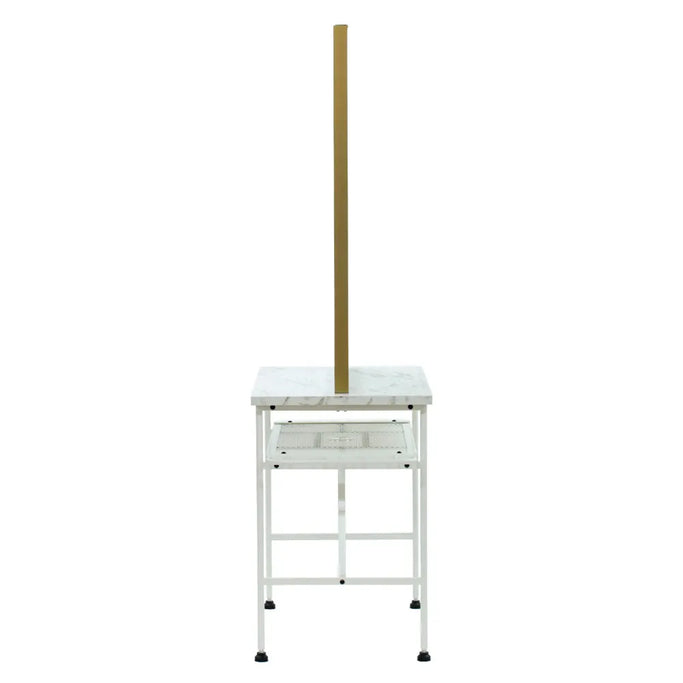 ベージュ色アイアンドレッサー【ローガン】