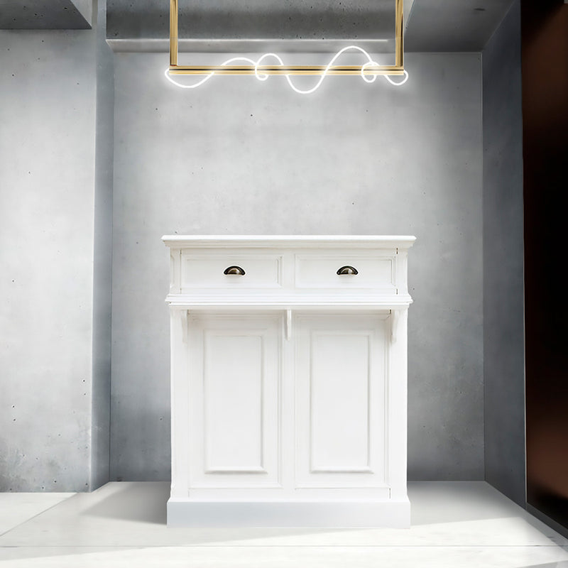 部屋にある白色レジカウンター