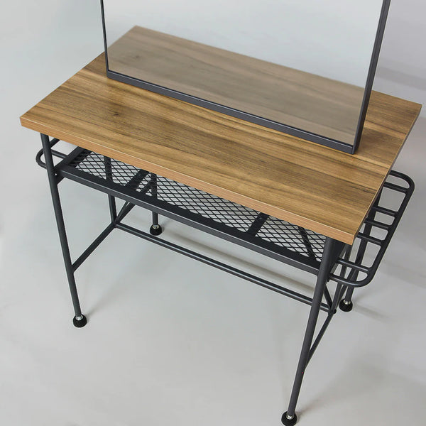 くつろぎの時間をより快適にする天板