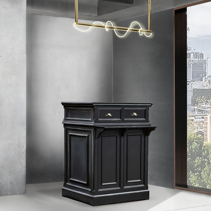 部屋にある黒色レジカウンター