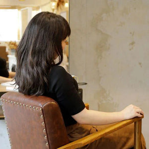 施術のしやすい姿勢がとれる背もたれ