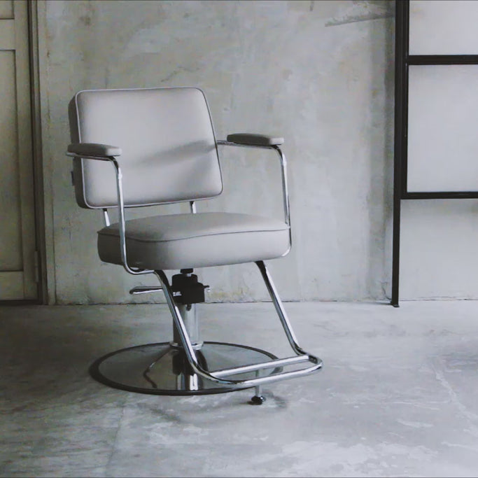 おしゃれな美容室にあるスタイリングチェア【ハーネスヌリア】の動画