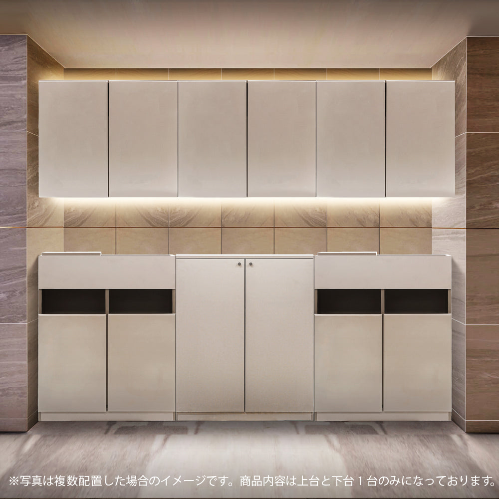 おしゃれな美容室にあるベージュグレーの収納キャビネット【シャンプースペース用収納キャビネット】