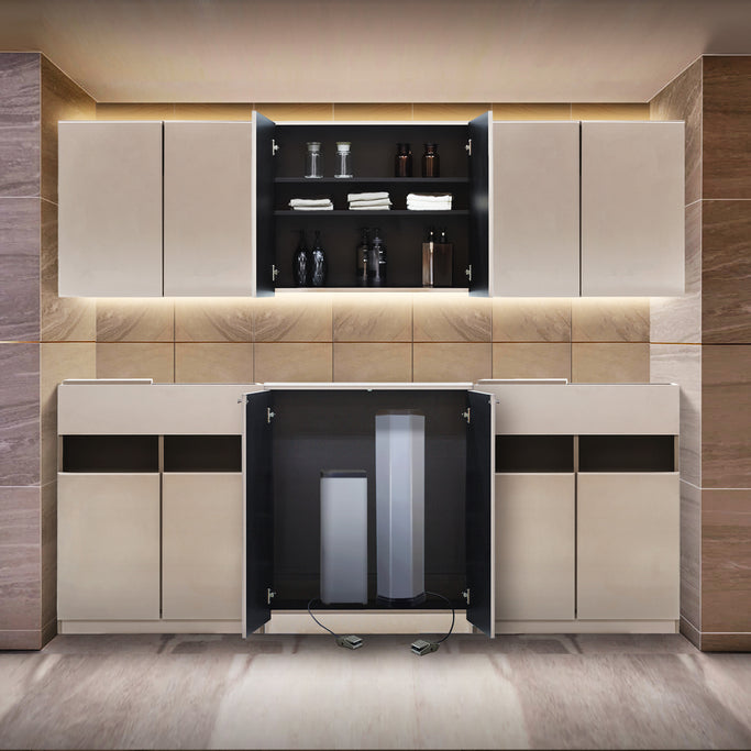 おしゃれな美容室にあるベージュグレーの収納キャビネット【シャンプースペース用収納キャビネット】