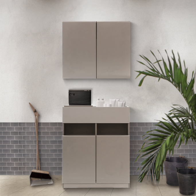 サロンにあるベージュグレー色フラットシャンプーキャビネット【上下SET】