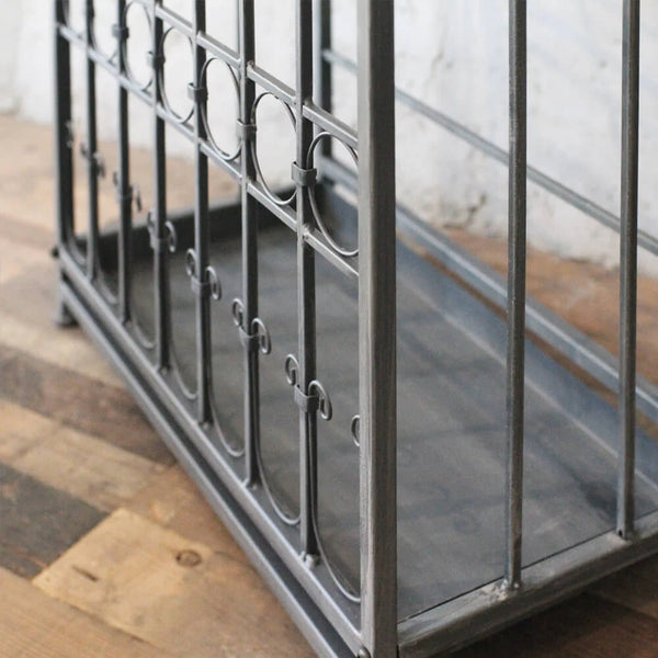 アンティーク調のフレームとエイジング