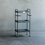 美容室にあるおしゃれなグレー色3段ウッドワゴン