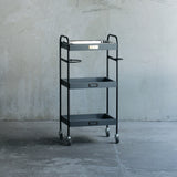 美容室にあるおしゃれなグレー色3段ウッドワゴン（ステンレストレイ1枚付き）