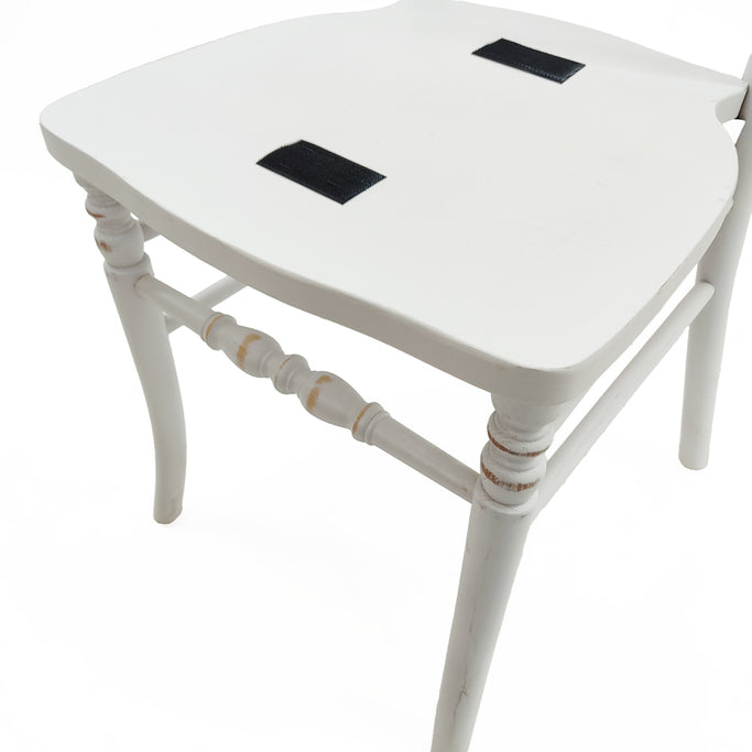 ホワイト色ナポレオンチェアの詳細写真4