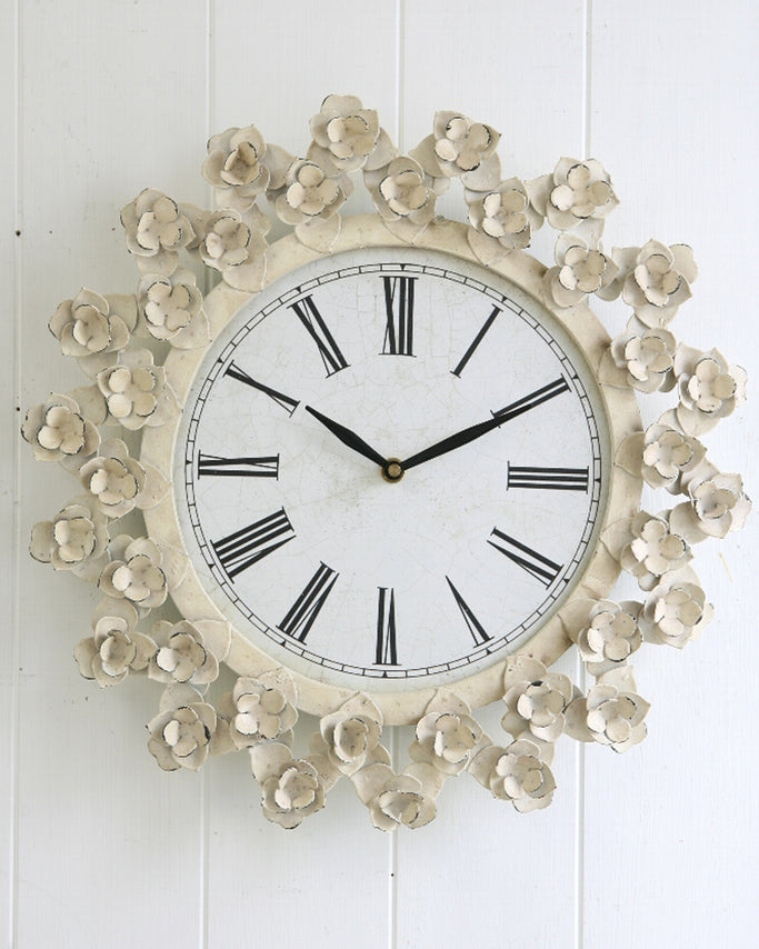 アンティークホワイト色花のウォールクロック