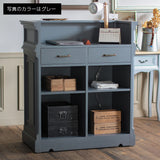 部屋にあるグレー色レジカウンター