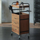 サロンにある3段引き出しウッドワゴン