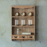 シャビーウッド色壁掛け商品棚【ウォールラック】の使用例1