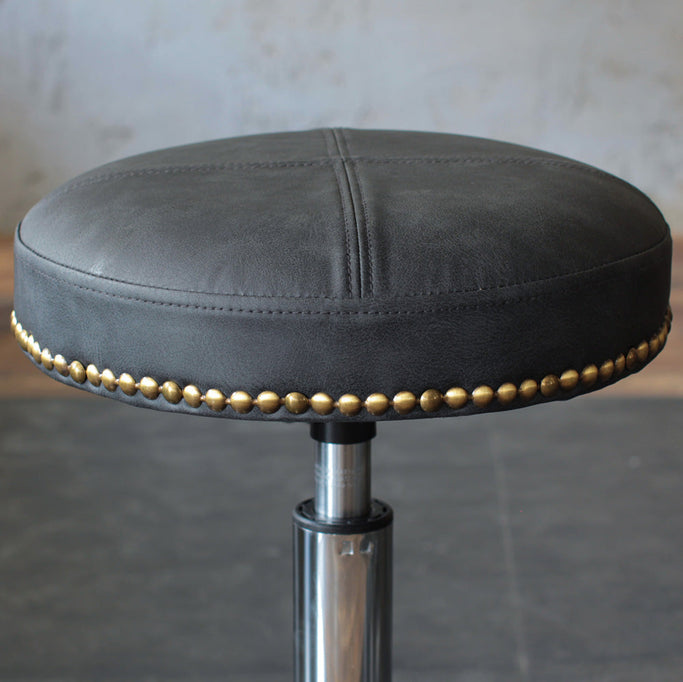 スツールの詳細