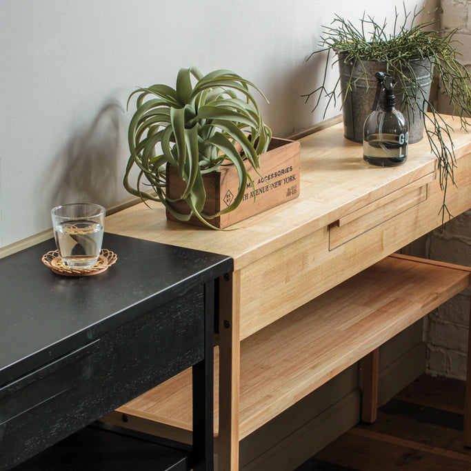 ナチュラルウッド色ワイドコンソールの詳細