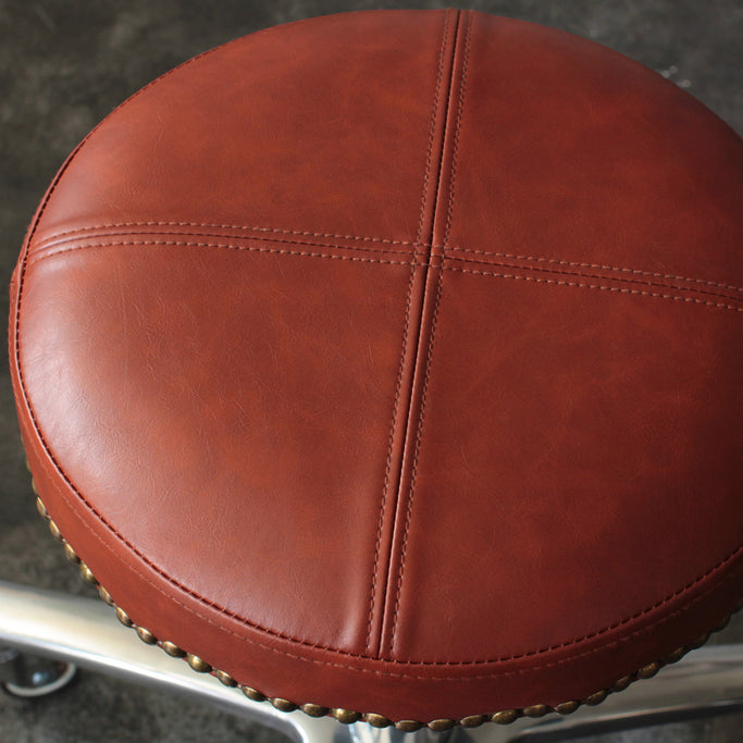 レッドブラウン色鋲ありスツールの詳細