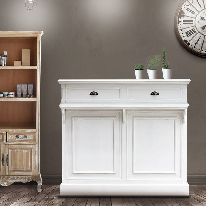 部屋にある白色レジカウンター