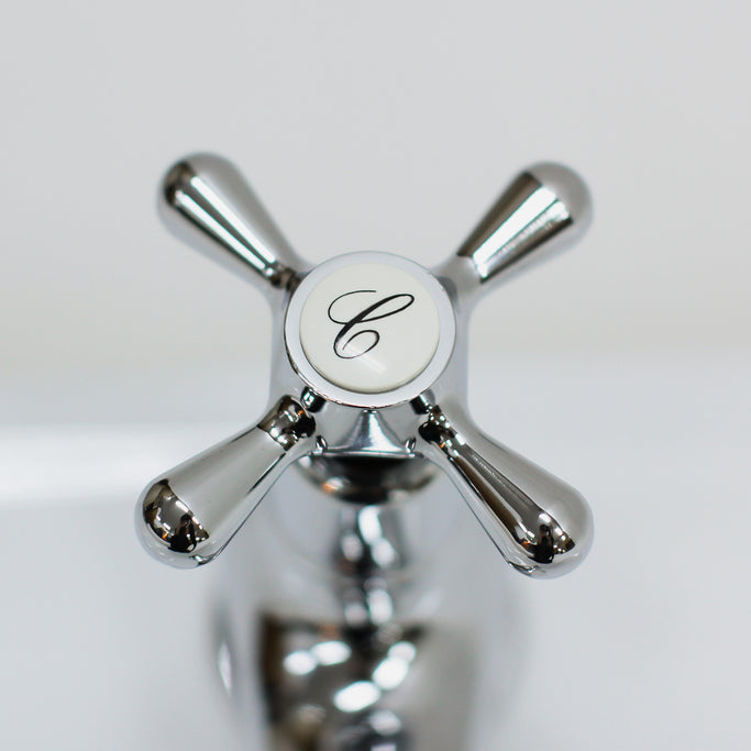 シルバー色蛇口の詳細1