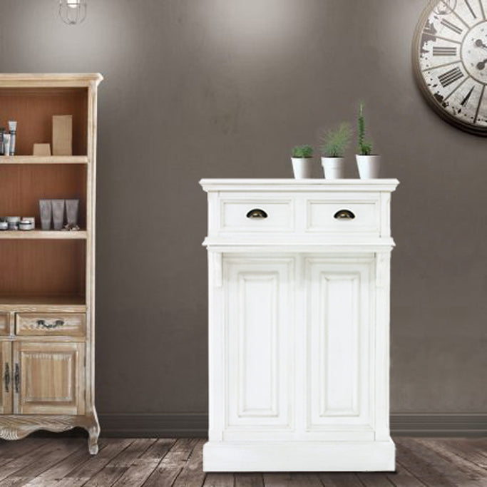 部屋にある白色レジカウンター