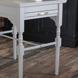 グレーウッドドレッサーの詳細【ブリットメア】