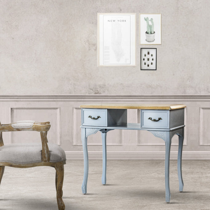 サロンにあるブルーグレー色ネコ脚ネイルテーブル（ガラス板付き）