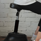 シャンプースツールの座面が倒れるイメージ