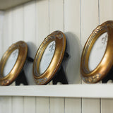 ホワイト色壁掛け商品棚【ウォールラック】の使用例4